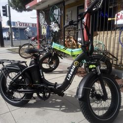 Electric Bike Brand New. Folding Bike . Make 10 Monthly Payments Of $100