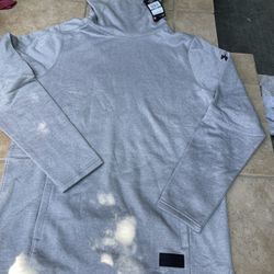 UNDER ARMOUR SWEATSHIRT WITH NECK NEW 