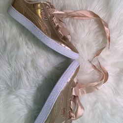 Brand New Puma Basket Rose Gold 5.5