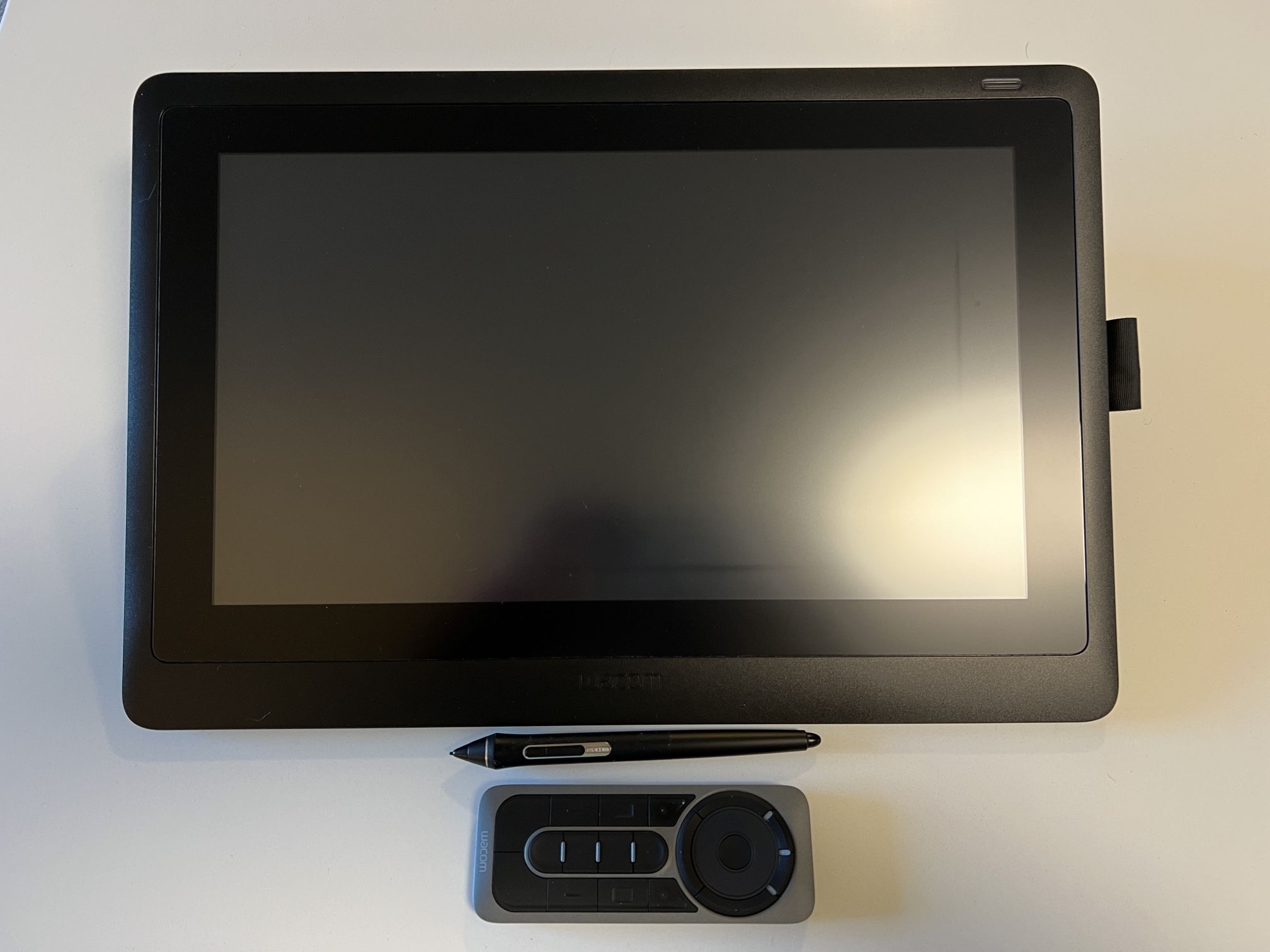 Wacom Cintiq 16 Drawing Tablet 15.4” Full HD