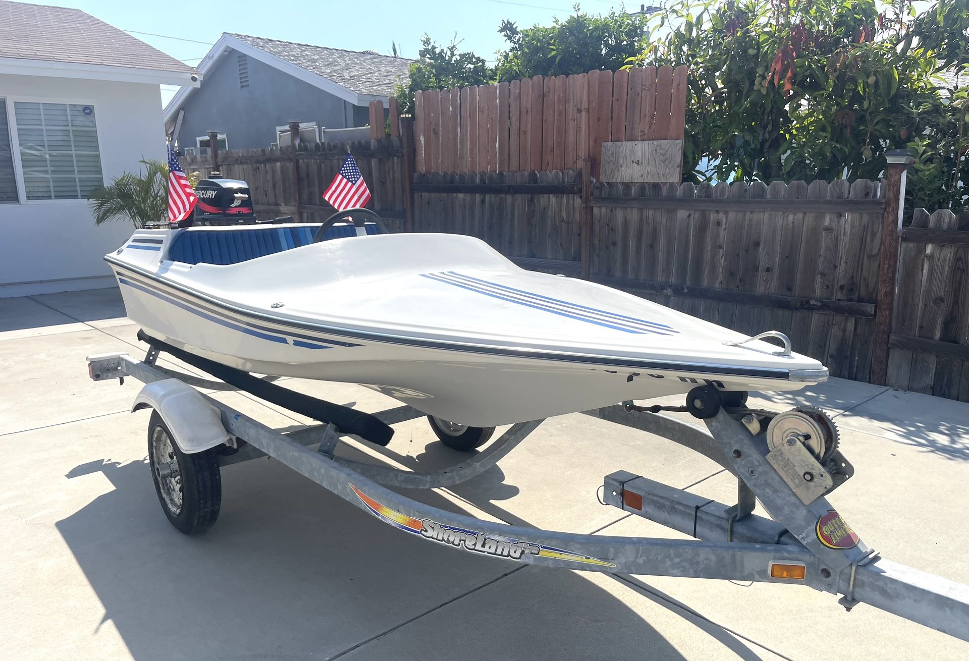 1982 KTC 10 FT MINI SPEED BOAT WITH 6 HP MOTOR & GALVANIZED TRAILER
