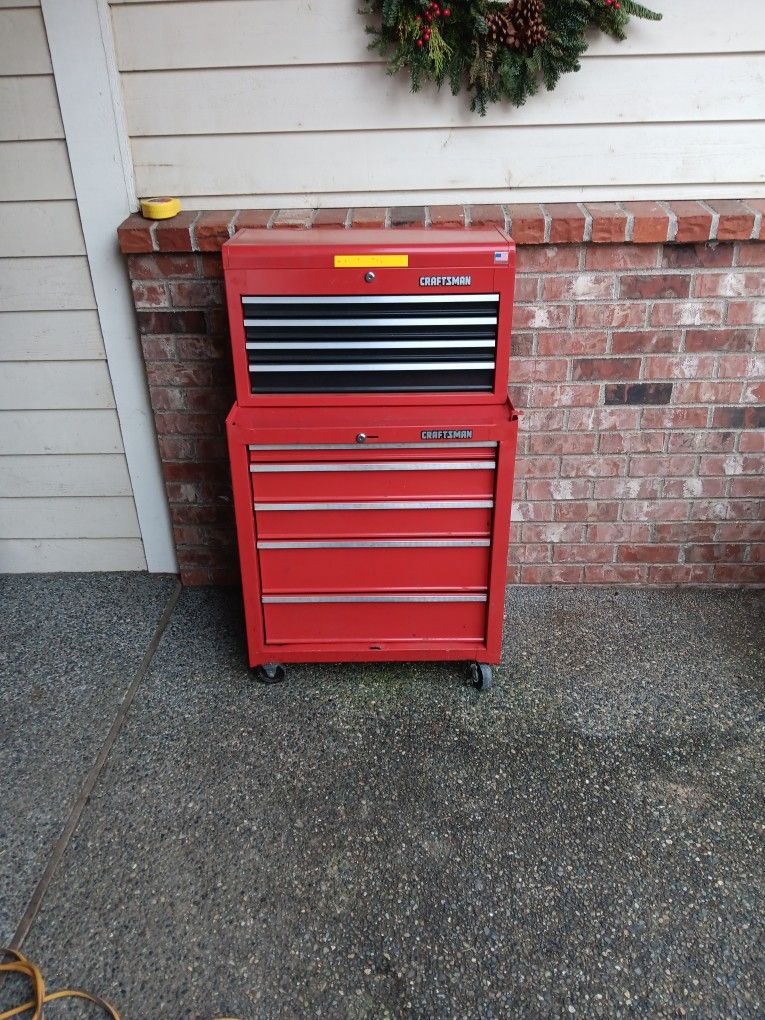 Craftsman Rolling Tool Box