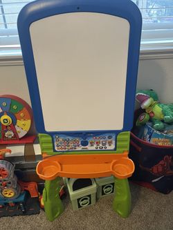 VTECH- Electronic Learning Board Easel