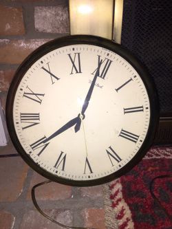 United walls clock vintage size:12 inch