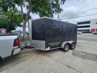 Enclosed trailer 7x14 "2022" used, but pulls great no leaks 6ft height interior clean documentation in hand ✋️ READ DESCRIPTION FIRST,LEA PRIMERO.