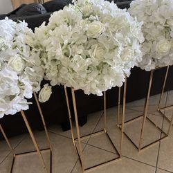 Artificial Flower Arrangements 