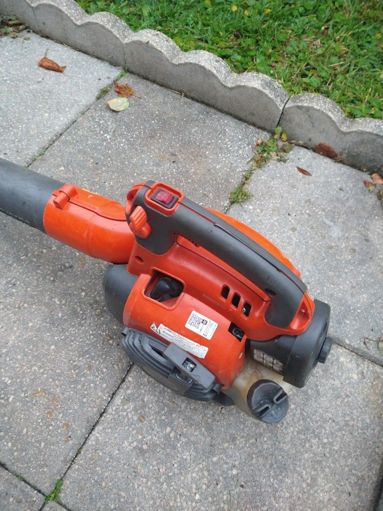 Husqvarna X Series 125BV Gas Powered Blower for Sale in Largo, FL OfferUp