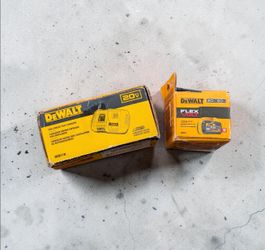 DeWalt 12ah Flexvolt battery+ Fast Charger                 🛑No Offers