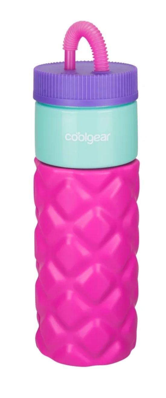 Water bottle with foam grip
