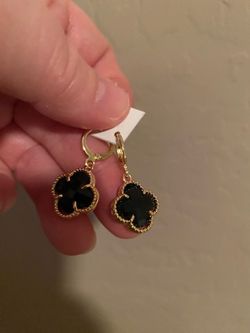 Black LV - earrings
