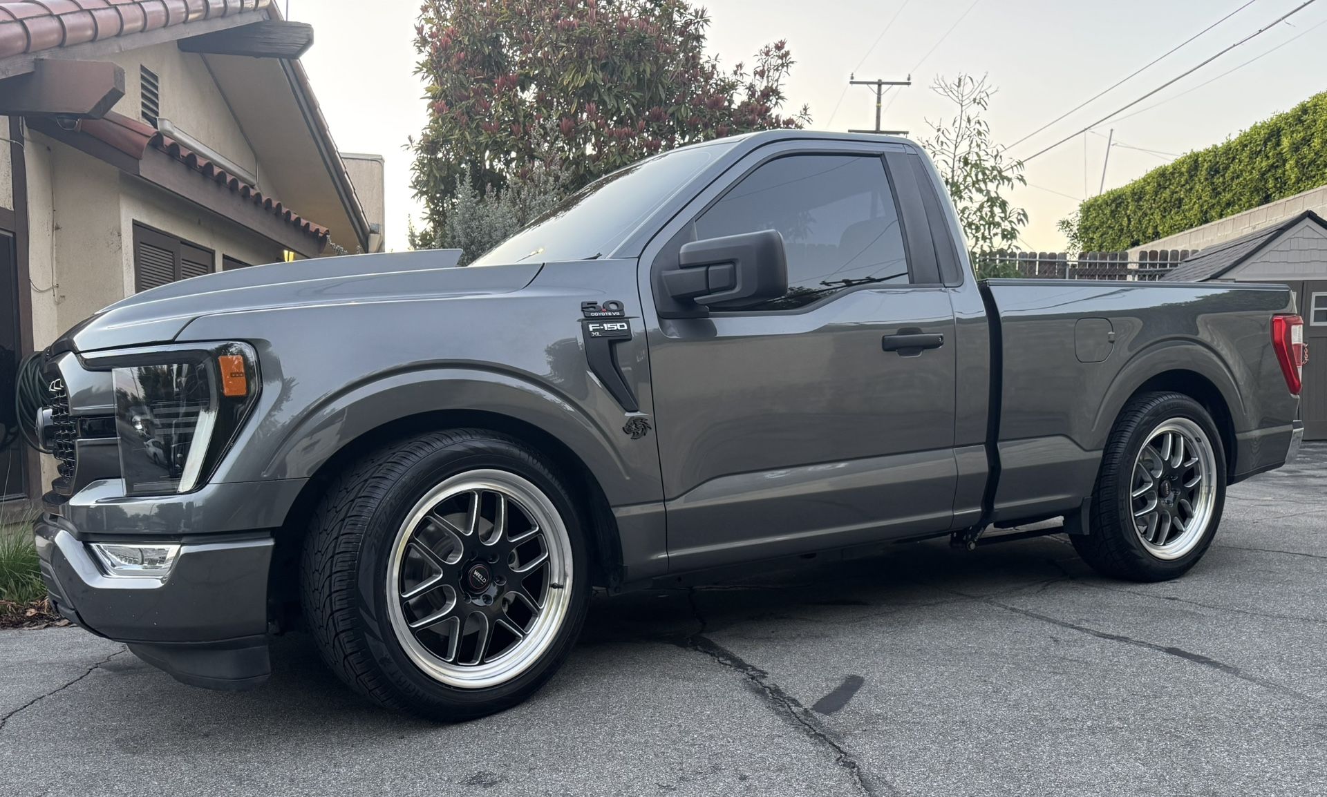 Weld Solana Black / Milled 22x9.5 6x135 Ford Fitment With 285/45/22 Tires  🔥🔥