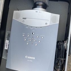 Canon lv-7555