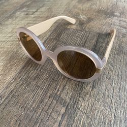 Salvatore Ferragamo, Italy Sunglass SF778S Taupe Tan plastic frames