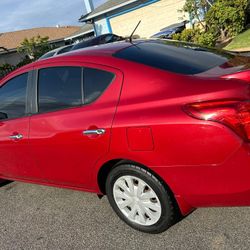 Nissan Versa