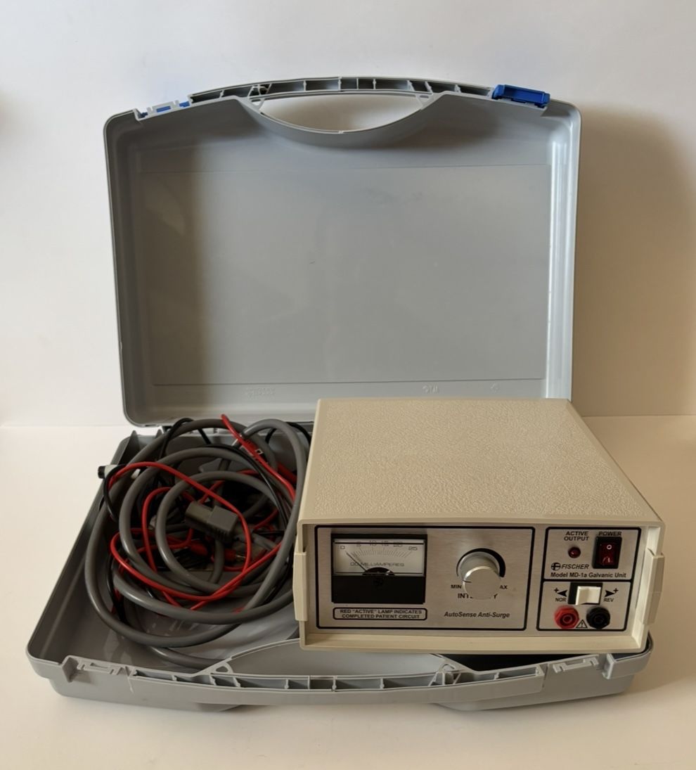 R.A. Fischer Model MD-1a Galvanic Unit Iontophoresis Machine with Case & Accessories