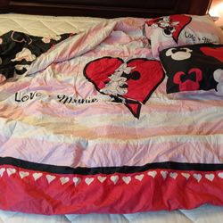 Disney Licensed Comforter Set ,Full Sized