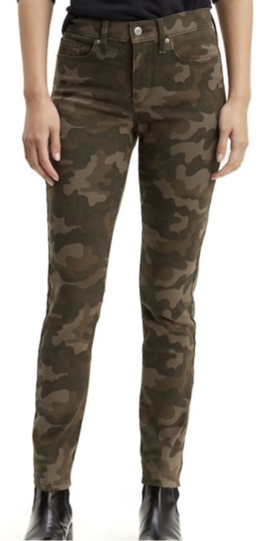 NEW Skinny Levi’s Camo stretch Jeans, Sz 2