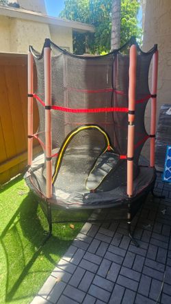 Kids mini trampoline