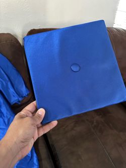 Graduation gown