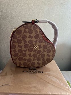 Heart coach bag