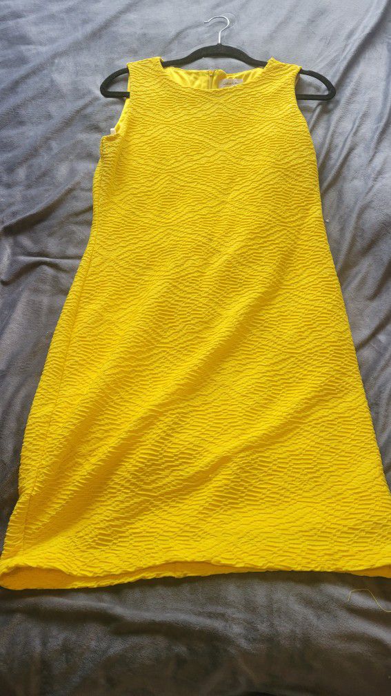 Sz 10 Yellow Comfortable Dress