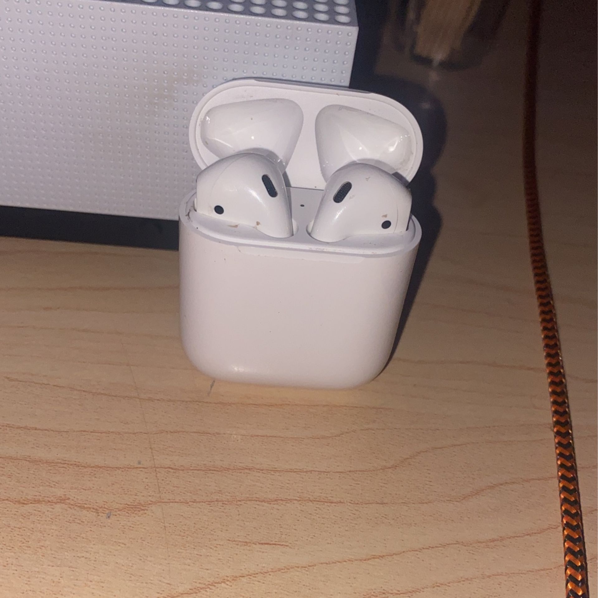 AirPods 1