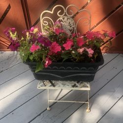 Vintage Metal Chair/plant Holder 