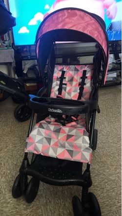 Kolcraft lightweight stroller