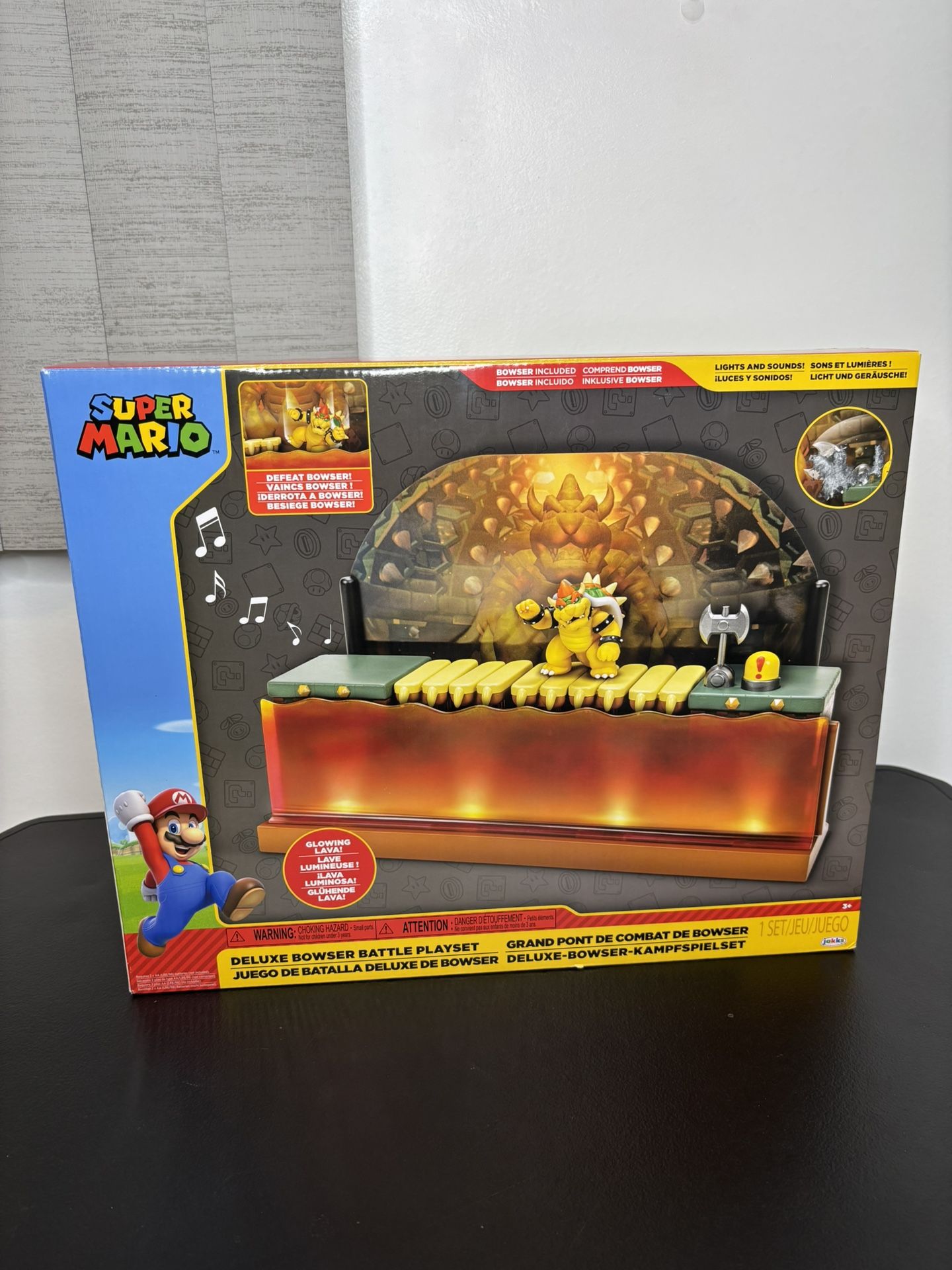 Nintendo Super Mario Deluxe Bowser Battle Playset with 2.5" Bowser Figure