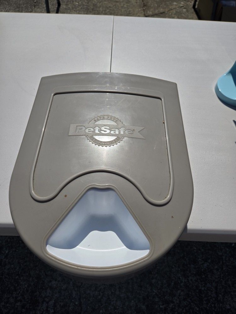 PetSafe Automatic/Timer Feeder