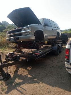 Parting Out A 99 Chevy Tahoe Z71 4x4 