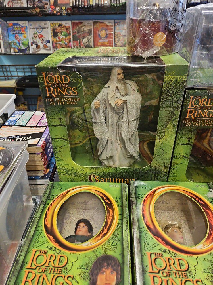 The Lord Of  The Rings Figure Lot Message For Price 