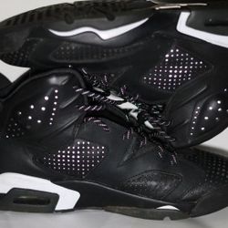 Air Jordan Retro 6  Size 10