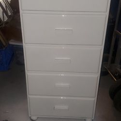 5 drawer white dresser