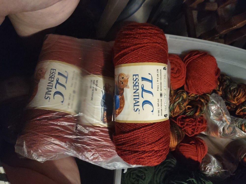 TLC Red Heart .. Falling Leaves, Barn Red, And Dark Thyme