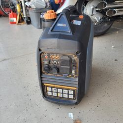 Tacklife Portable Inverter 2250W