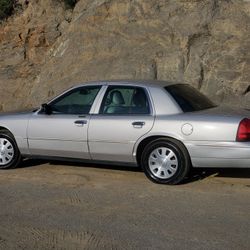 2003 Mercury Grand Marquis