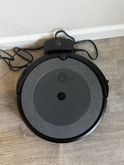 Robot Roomba I5 Vacuum And Mop
