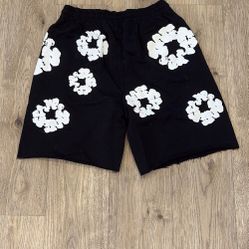 Denim Tear Shorts (MEDIUM) Black And White