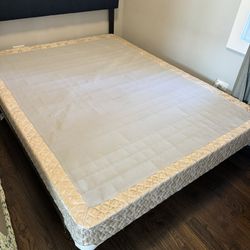 Queen Frame And Box Spring