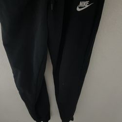 Extra small black Nike sweatpants