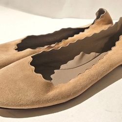 Chloe sz 39 US 9 scalloped beige nude tan suede ballet flats 