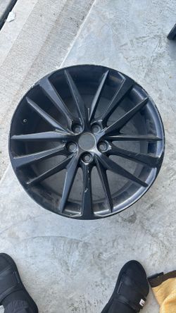 2020 TOYOTA CAMRY RIM