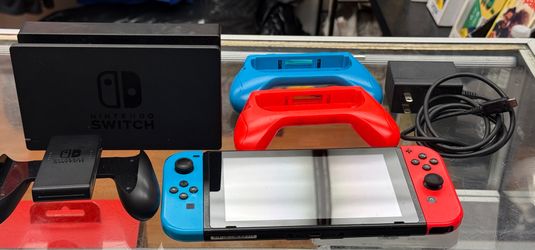 Nintendo Switch HAC-001 Console Bundle Dock Case Joy-Cons Charger Tested