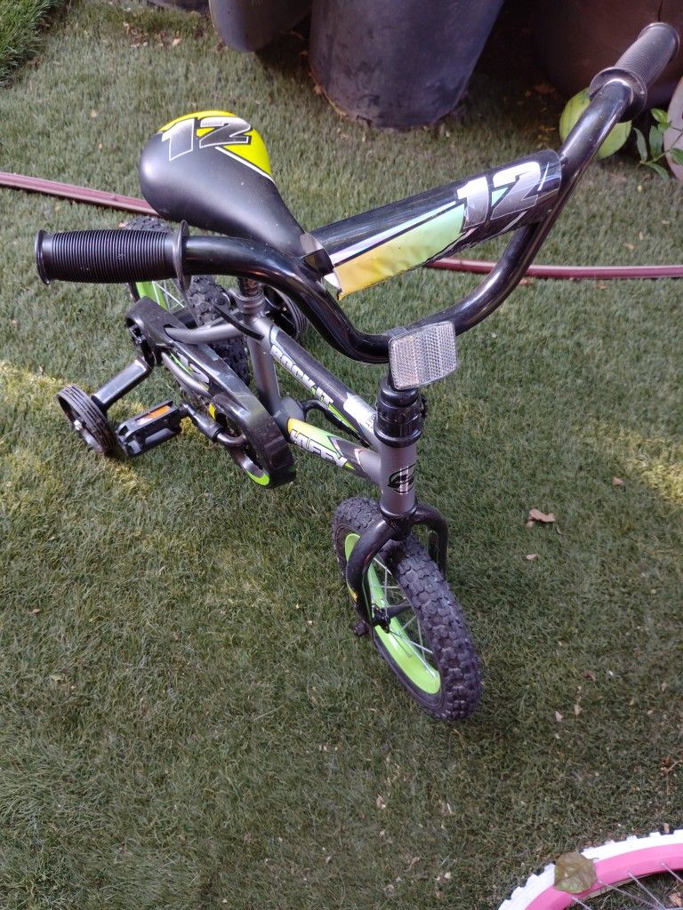 12 Inch Rocket Hefy #12 Toddler Bike