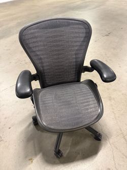 Herman miller Aeron chair