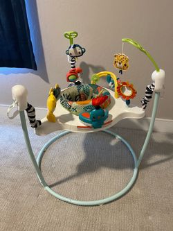 Fisher-Price Jumping Jungle Jumperoo Baby Jumper with Lights and Sound
