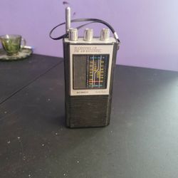 40 CHANNEL CB FM,AM RECEIVER