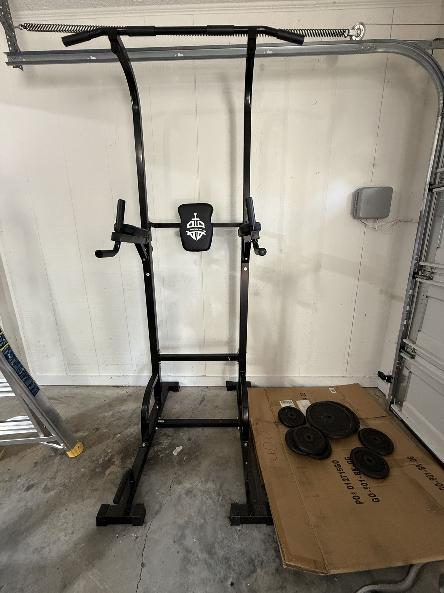 Pull Up Bar