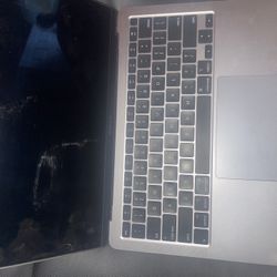 Apple Mac Book Pro . / Locked!